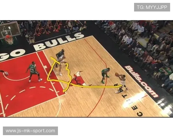 公牛团队执行挡拆策略达成高效进攻