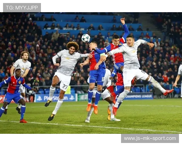 队员个性展现：欧冠比赛中的精彩场外花絮，欧冠人员