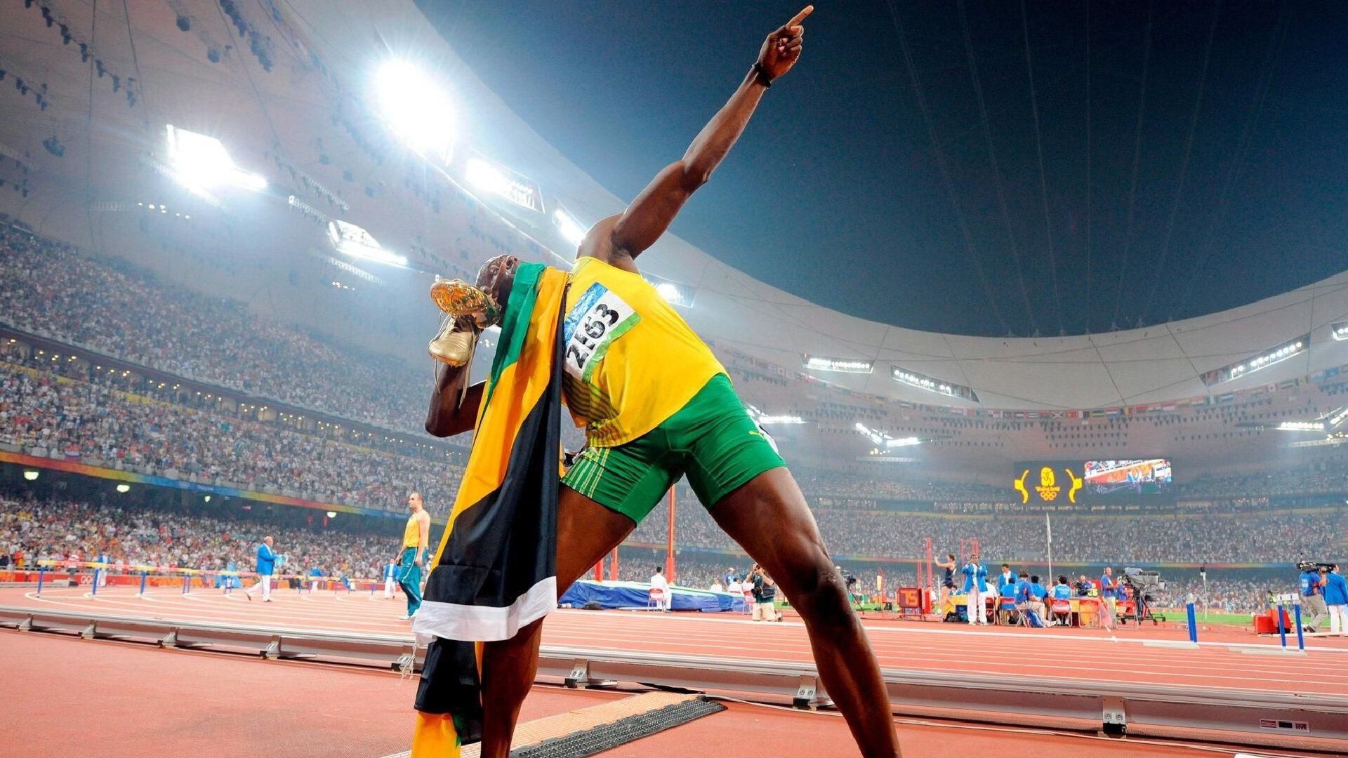 mk体育app-男子接力决赛激战中国队，中国男子接力进决赛