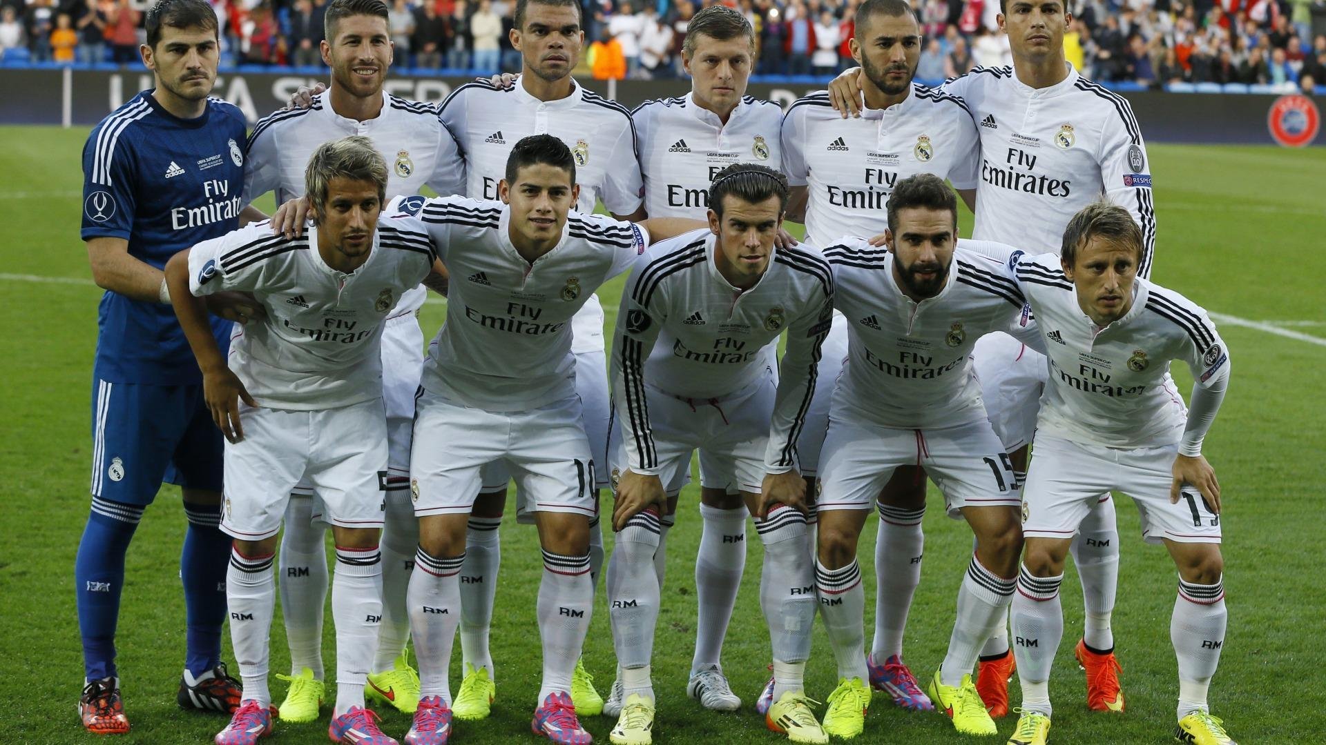 全网热议英超争冠走势：枪手这次不能再掉链子，英超争冠形势